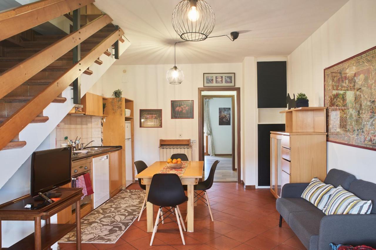 Little Brick House On Siena Hills With Balconies Apartment Exterior photo